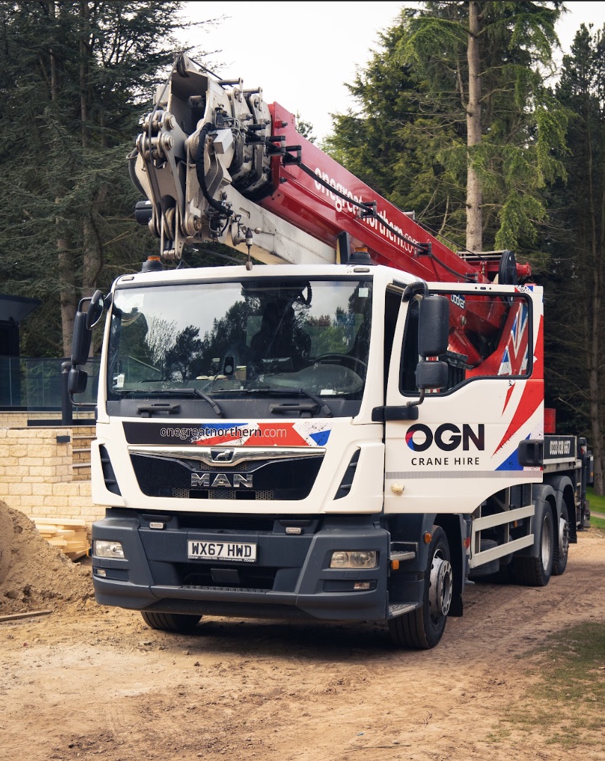 Böcker crane lifting materials at height